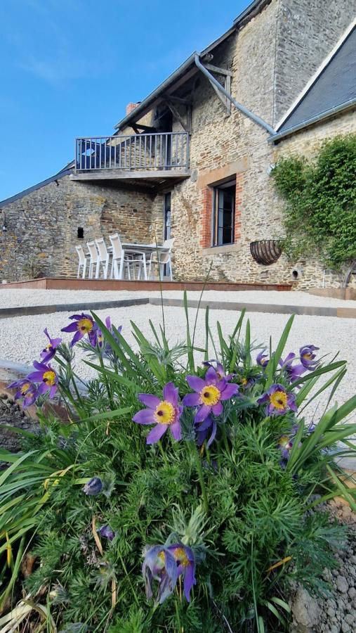 La Maison Du Mont Saint Michel Acomodação com café da manhã Pontorson Exterior foto