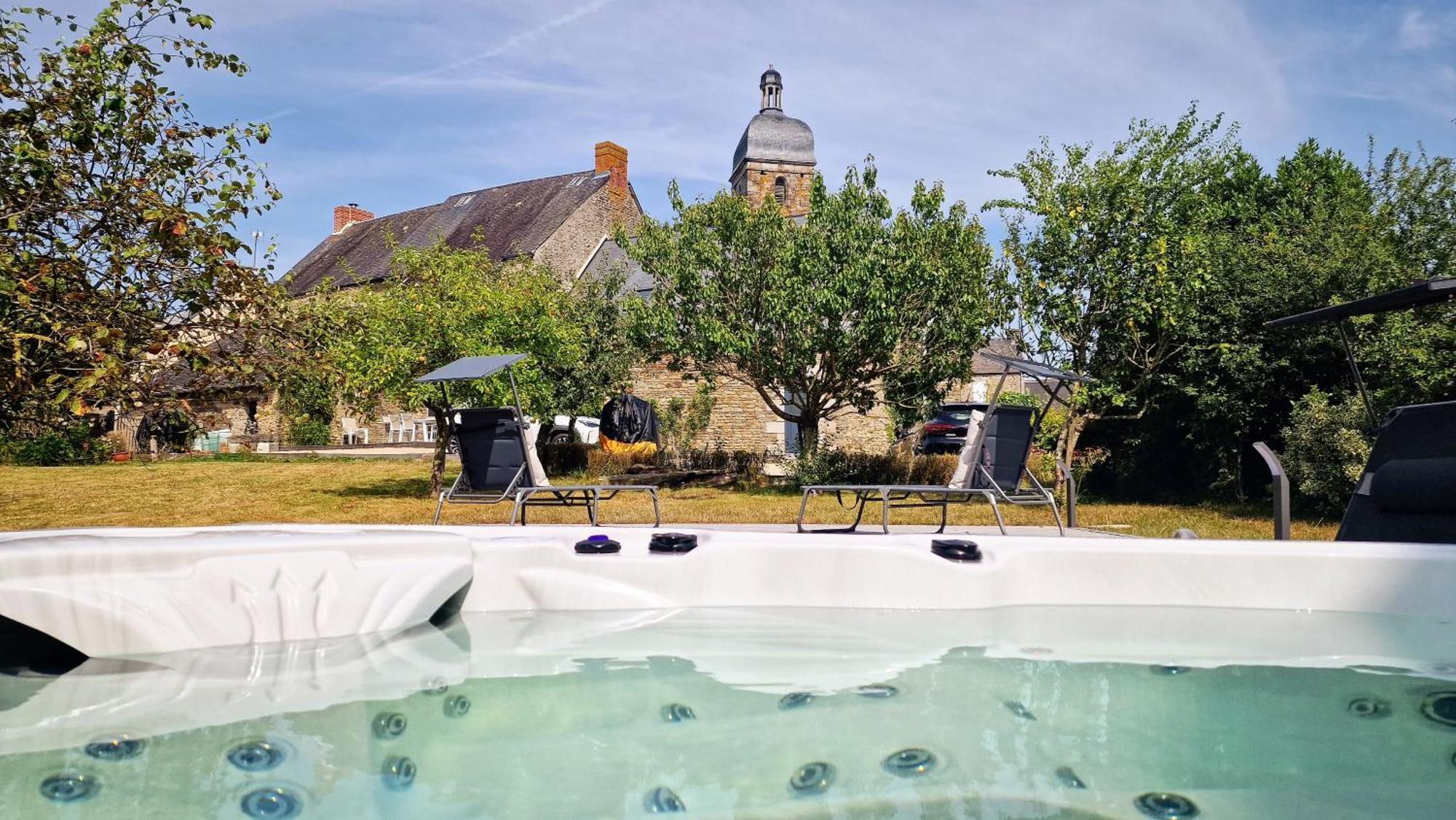 La Maison Du Mont Saint Michel Acomodação com café da manhã Pontorson Exterior foto